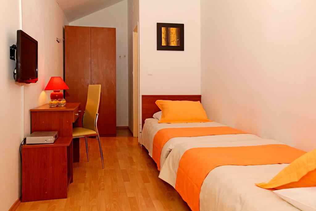 Guest House Kod Peskarije ヴェラ・ルカ 部屋 写真